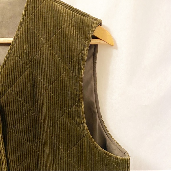 VINTAGE INSPIRED - MENS CORDUROY QUILTED VEST - Picture 6 of 7